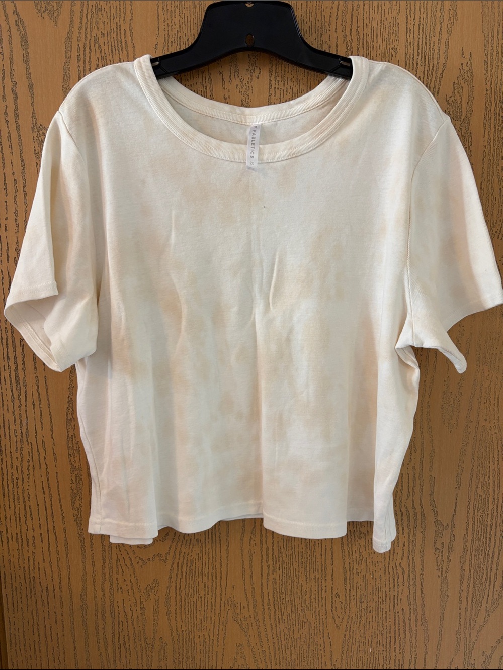 Fabletics Cream Short Sleeve Crew Tee